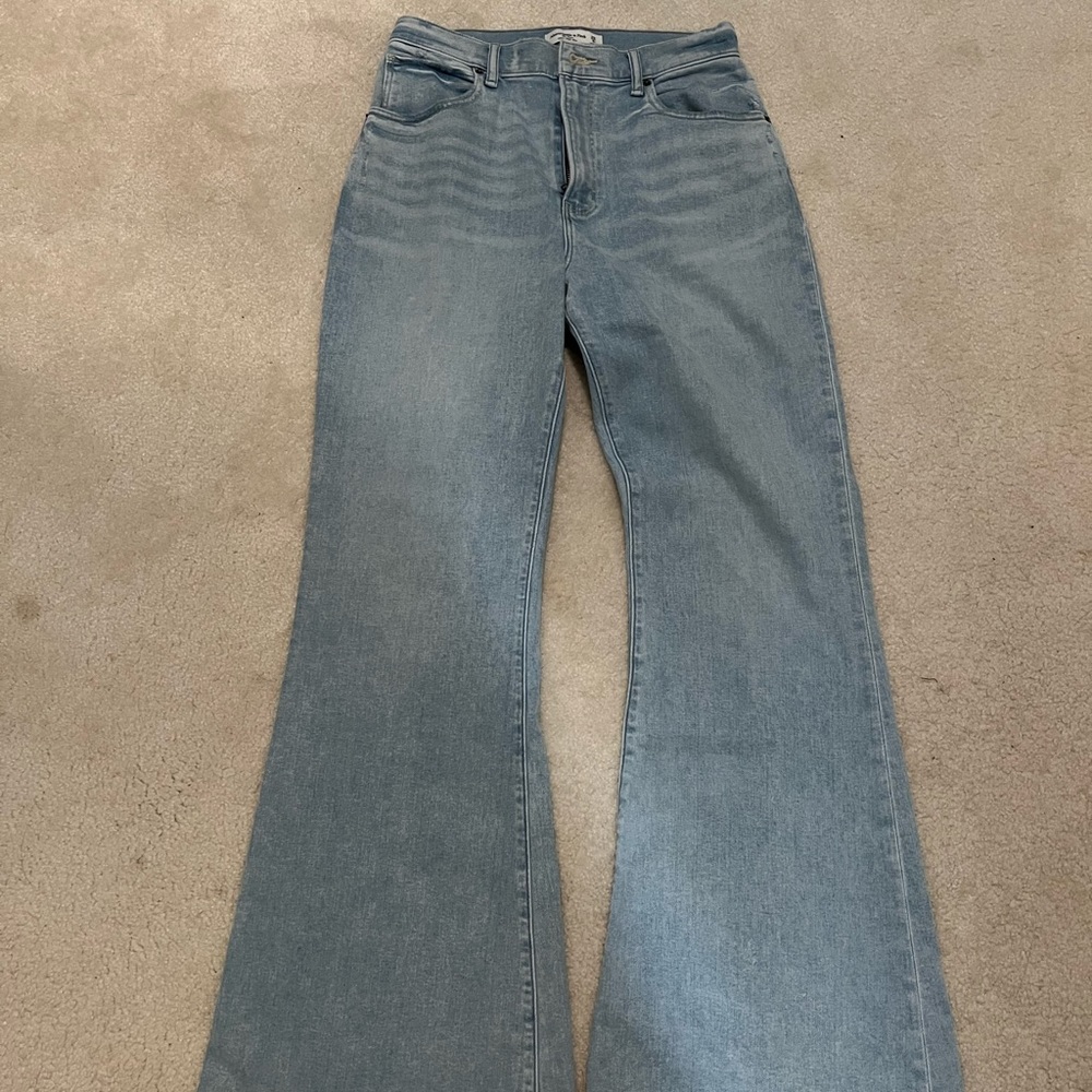 Abercrombie Curve Love Flare Jeans